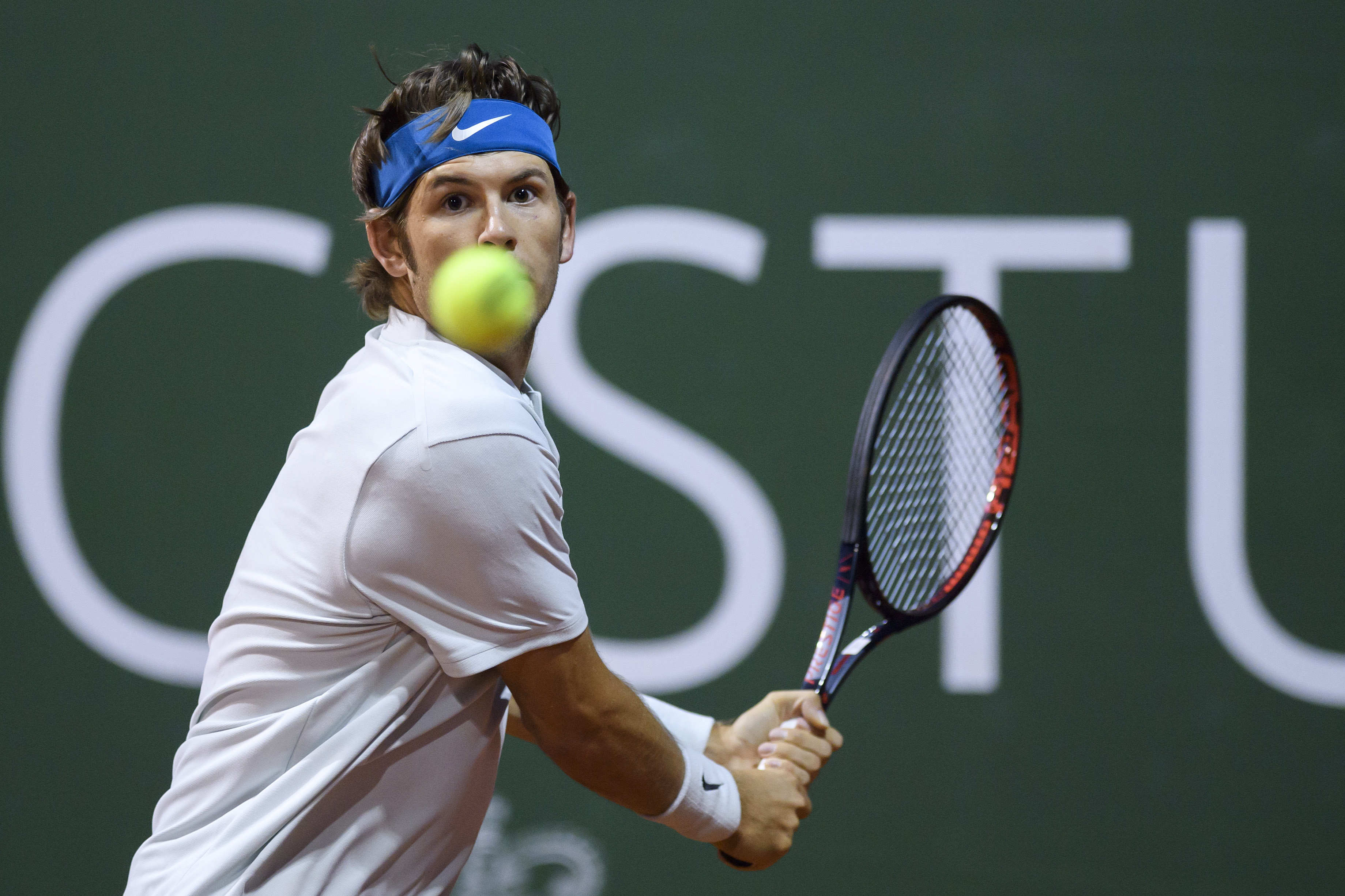 欧洲网球队轻取意大利网球队，瓦林卡打破历史纪录