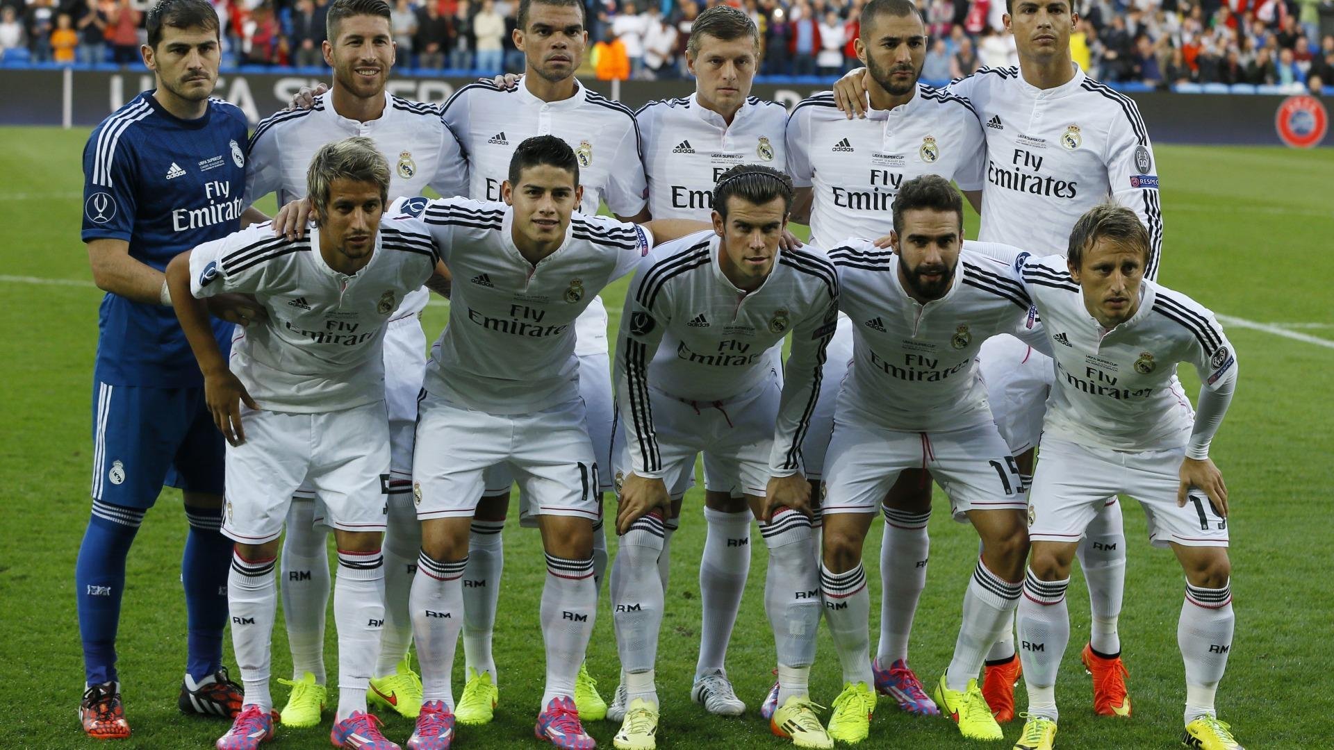 从绿茵场到F1赛道,当新西兰全黑破局,弗拉霍维奇在街道飞行