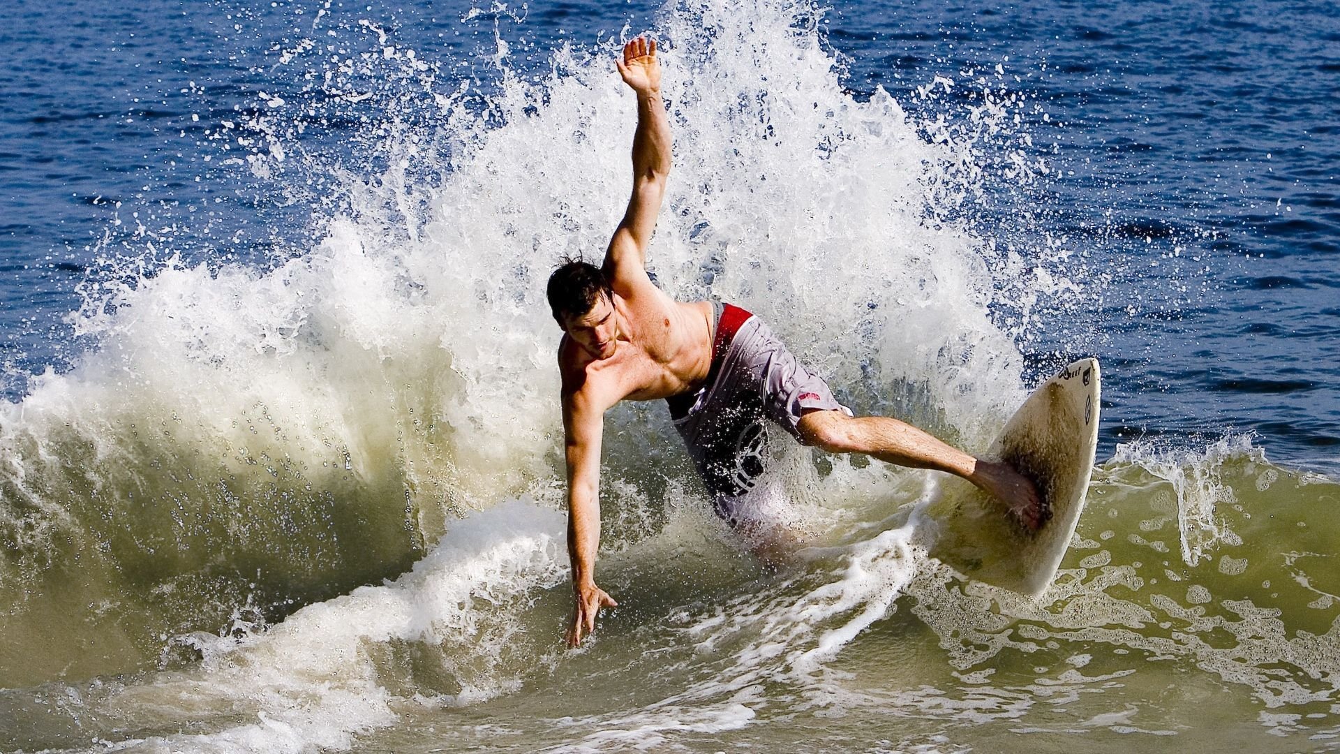 恩佐教科书般表演，他用一场比赛，重新定义现代中场